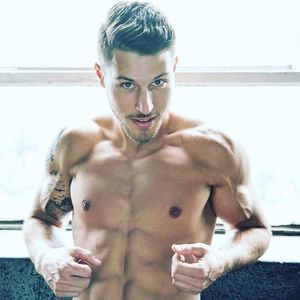 Meet your Posher, Mike